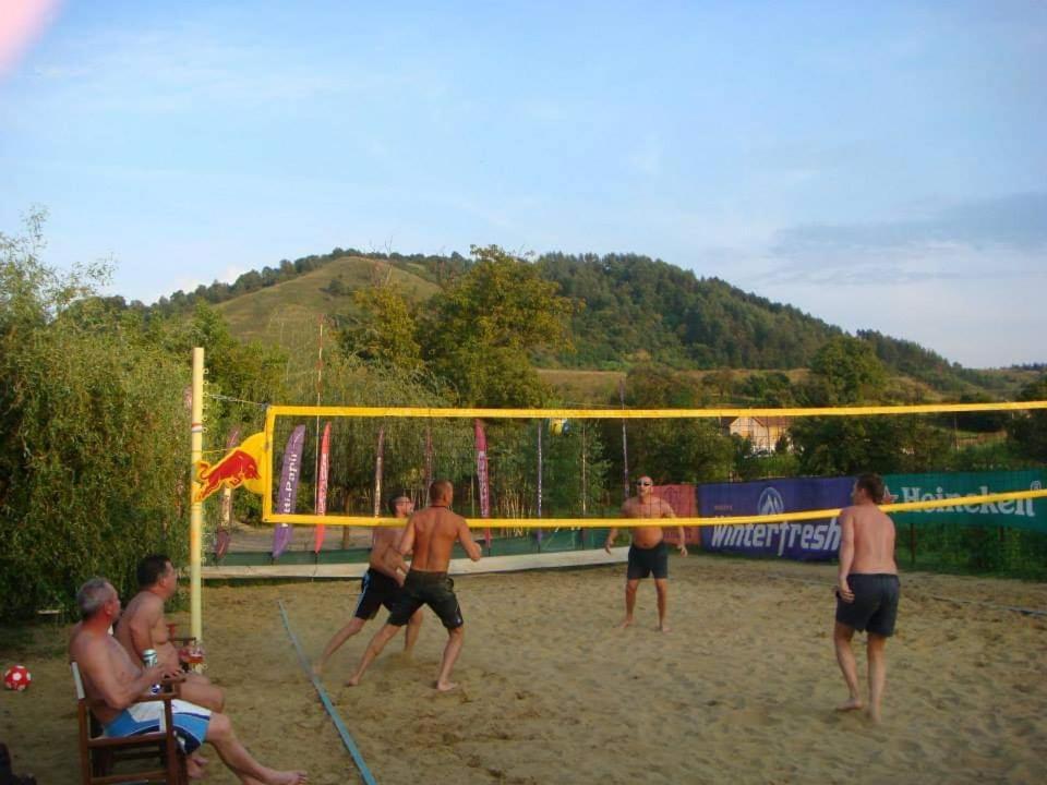 Holiday Vendeghaz Es Szabadidokert Jardanhaza 外观 照片