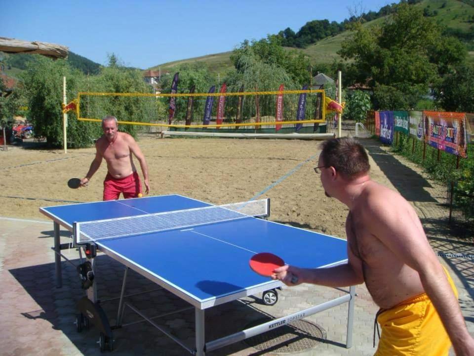 Holiday Vendeghaz Es Szabadidokert Jardanhaza 外观 照片
